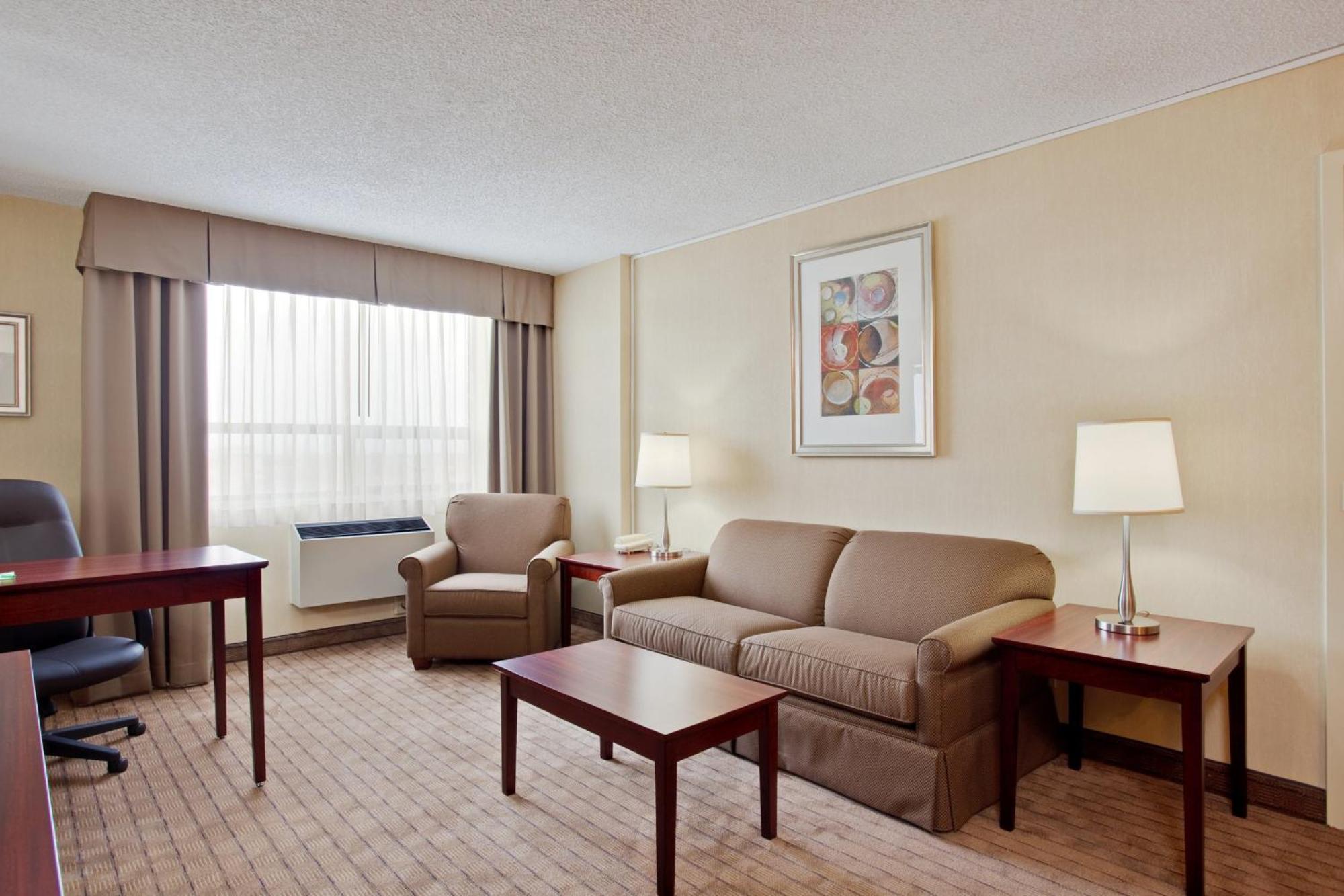 Holiday Inn & Suites Winnipeg Downtown By Ihg Екстериор снимка