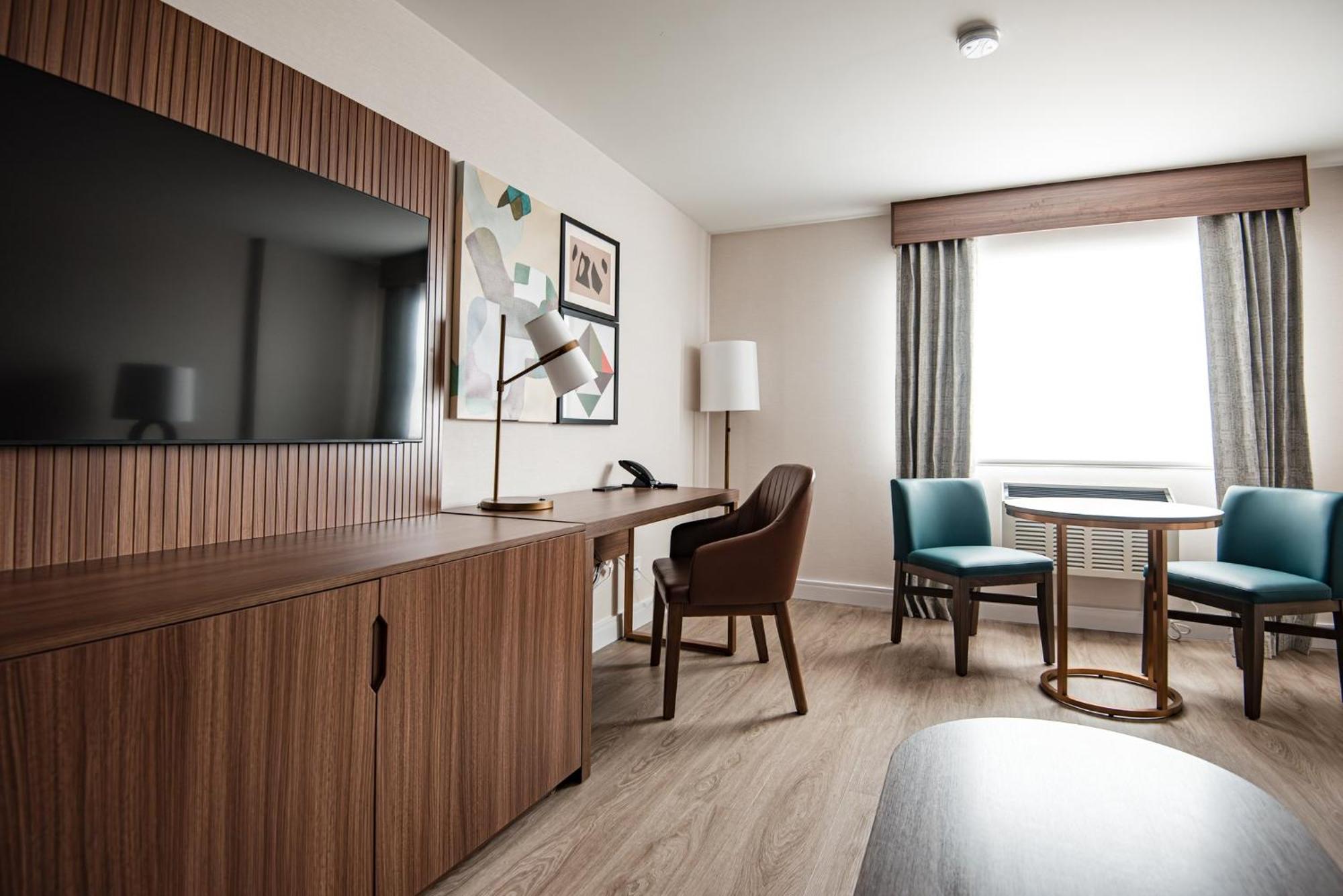 Holiday Inn & Suites Winnipeg Downtown By Ihg Екстериор снимка
